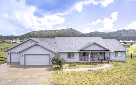 9411 Slayton Ranch Rd, Flagstaff, AZ 86004