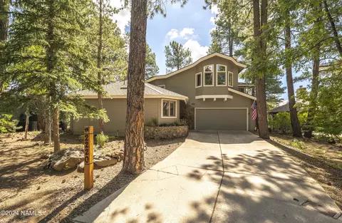 2220 Tom Mcmillan Cir, Flagstaff, AZ 86005