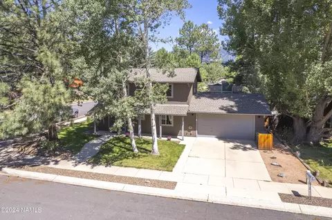 3310 W Shannon Dr, Flagstaff, AZ 86001