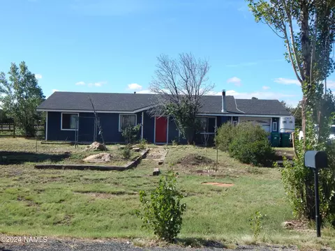 10420 Palomino Rd, Flagstaff, AZ 86004
