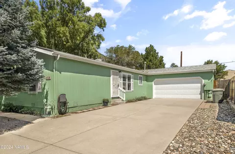 4724 E Lowell Dr, Flagstaff, AZ 86004