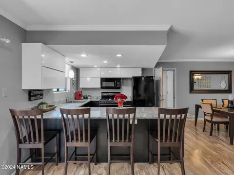 5160 E Hawthorne Dr, Flagstaff, AZ 86004 photo 9