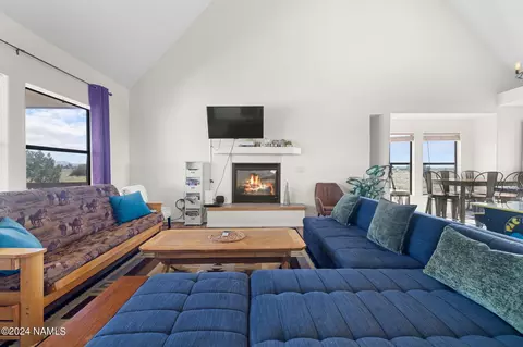Living - 4166 S 2nd Ave, Williams, AZ 86046 photo 2 of 3