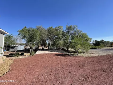 46886 8th St, Ash Fork, AZ 86320 photo 3