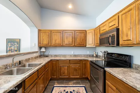 632 Brookline Loop, Williams, AZ 86046 photo 11