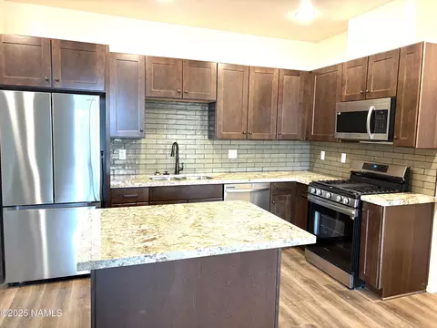 1650 E Ponderosa Pkwy #7-134, Flagstaff, AZ 86001
