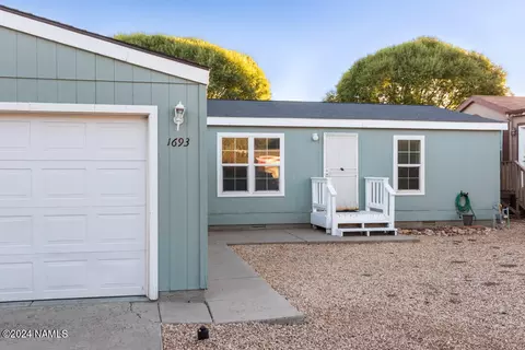 1693 W Stephen Dr, Flagstaff, AZ 86001