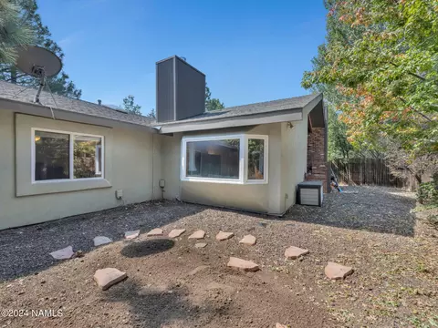 950 E Hilltop Ave, Flagstaff, AZ 86001 photo 22