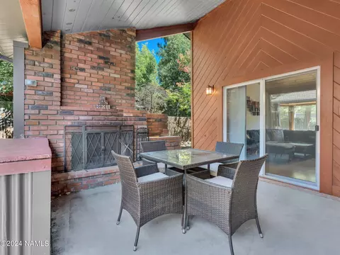 950 E Hilltop Ave, Flagstaff, AZ 86001 photo 19
