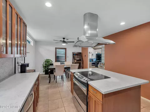 950 E Hilltop Ave, Flagstaff, AZ 86001 photo 5