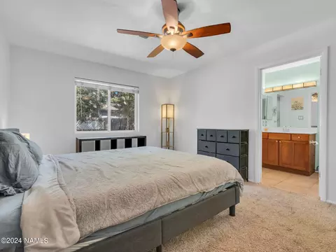 950 E Hilltop Ave, Flagstaff, AZ 86001 photo 14