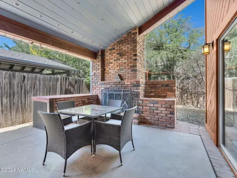 950 E Hilltop Ave, Flagstaff, AZ 86001 photo 20