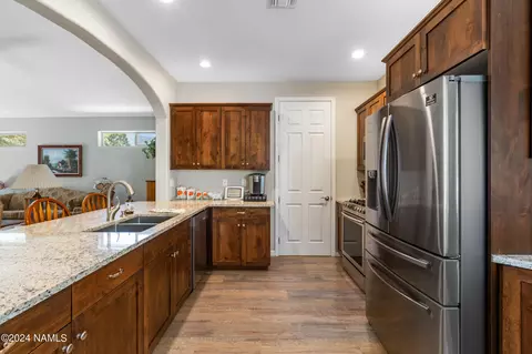 652 Brookline Loop, Williams, AZ 86046 photo 10