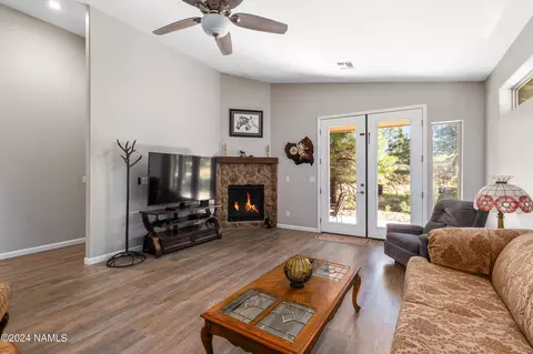 652 Brookline Loop, Williams, AZ 86046 photo 3