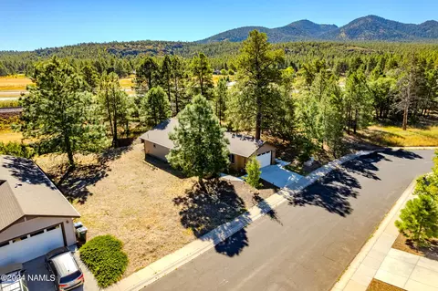 652 Brookline Loop, Williams, AZ 86046 photo 2