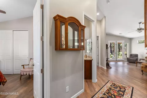 652 Brookline Loop, Williams, AZ 86046 photo 7