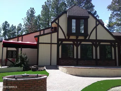 17612 Fairway Dr, Munds Park, AZ 86017