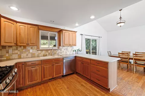 Kitchen - 2232 E Skyline Dr, Flagstaff, AZ 86004 photo 2 of 3