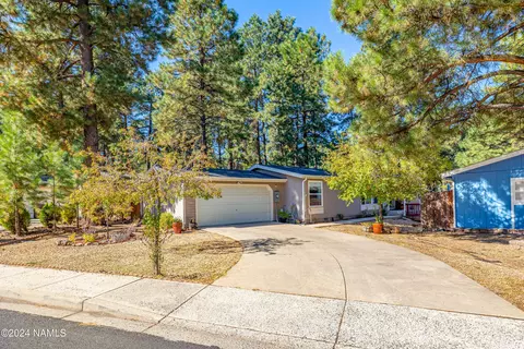 1431 S Union Pacific St, Flagstaff, AZ 86001