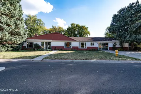 515 W Havasupai Rd, Flagstaff, AZ 86001