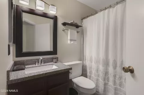 Bath - 4415 E Spring Meadows Cir, Flagstaff, AZ 86004 photo 3 of 3