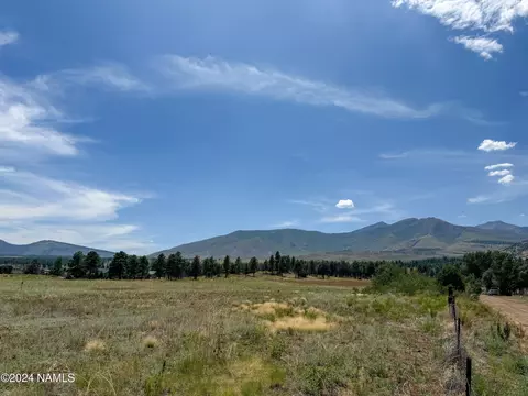 5402 E Pumpkin Patch Rd, Flagstaff, AZ 86004
