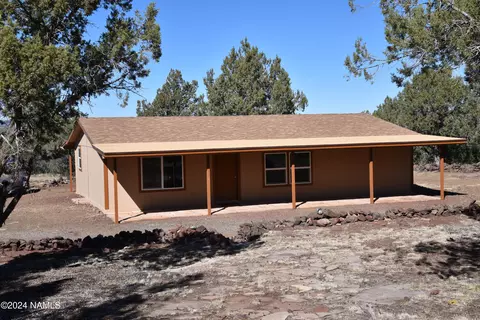 659 W Hillcrest Dr, Ash Fork, AZ 86320 photo 3