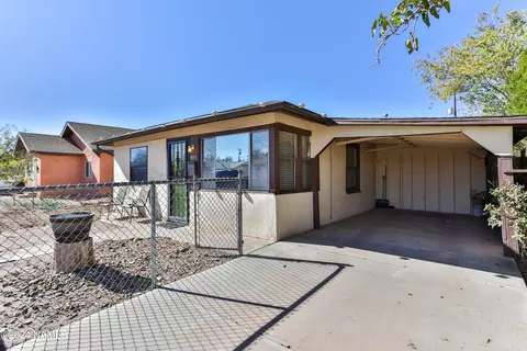 811 N Kinsley Ave, Winslow, AZ 86047