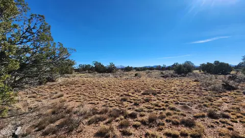 4686 E Oakwood Dr, Williams, AZ 86046 photo 11