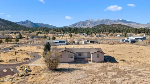 7715 E Quarterhorse Cir, Flagstaff, AZ 86004