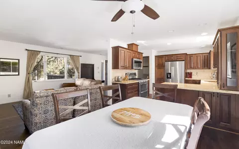 3055 S Troxler Cir, Flagstaff, AZ 86005