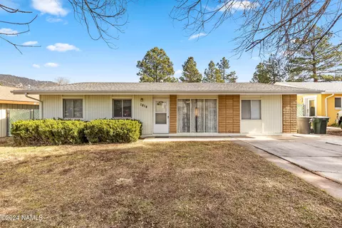 1814 N San Francisco St, Flagstaff, AZ 86001