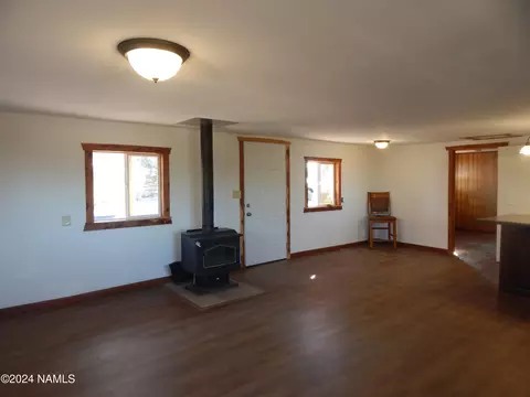 Living - 39770 N Cattle Dr, Ash Fork, AZ 86320 photo 6 of 6
