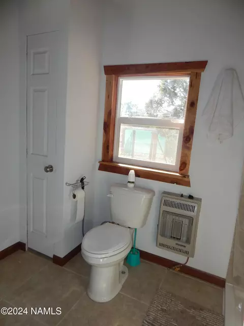 Bath - 39770 N Cattle Dr, Ash Fork, AZ 86320 photo 2 of 4