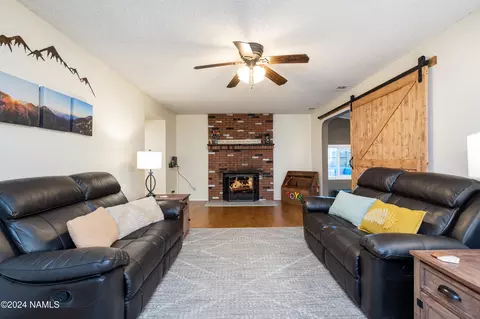 3359 E Ascona Way, Flagstaff, AZ 86004 photo 5