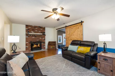 3359 E Ascona Way, Flagstaff, AZ 86004 photo 6