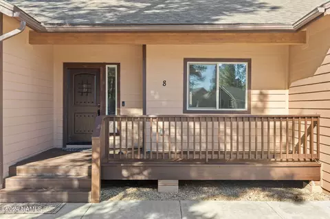 Exterior - 8 E Tranquil Ln, Flagstaff, AZ 86005 photo 6 of 8