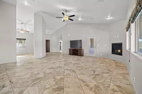 Living - 8 E Tranquil Ln, Flagstaff, AZ 86005 photo 1 of 3