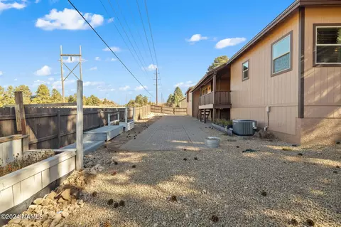 Exterior - 8 E Tranquil Ln, Flagstaff, AZ 86005 photo 5 of 8