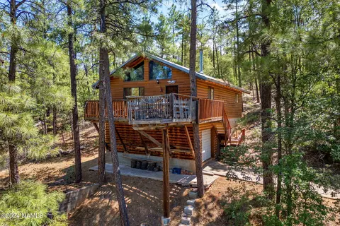 3207 S White Mountain Rd, Show Low, AZ 85901
