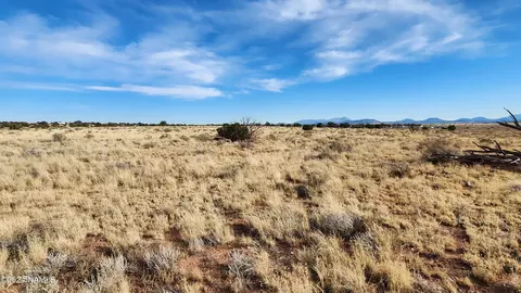 932 E Princeton Ave, Williams, AZ 86046 photo 5