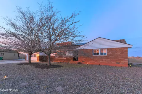 140 Papago Blvd, Winslow, AZ 86047