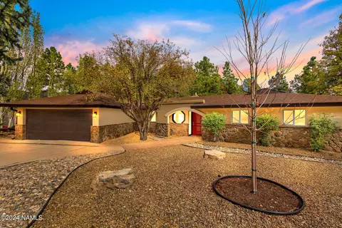 Other - 1024 E Hillcrest Dr, Flagstaff, AZ 86004 photo 1 of 10