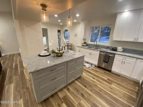 Kitchen - 1024 E Hillcrest Dr, Flagstaff, AZ 86004 photo 5 of 5