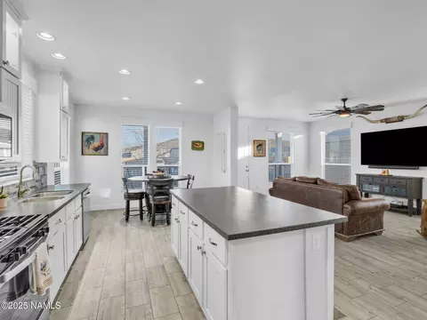 263 N Morse Ave, Williams, AZ 86046 photo 12