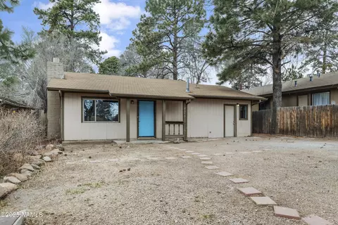 2519 N Center St, Flagstaff, AZ 86004
