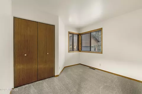 607 E Dohmen Dr, Flagstaff, AZ 86005 photo 12