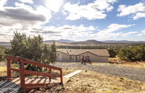 1608 E Sagebrush Rd, Williams, AZ 86046