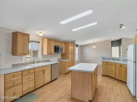 671 E Janel Dr, Williams, AZ 86046 photo 11