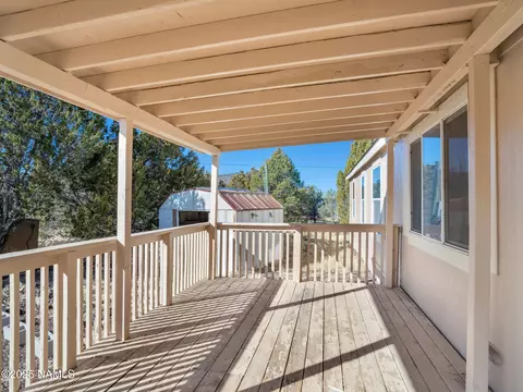 671 E Janel Dr, Williams, AZ 86046 photo 6